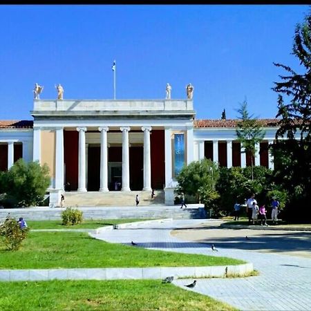 Nice& Cozy Flat 1Min From The Heart Of Athens.Wifi Екстер'єр фото