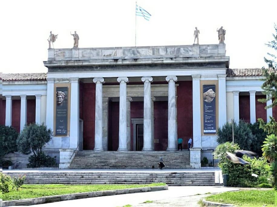 Nice& Cozy Flat 1Min From The Heart Of Athens.Wifi Екстер'єр фото